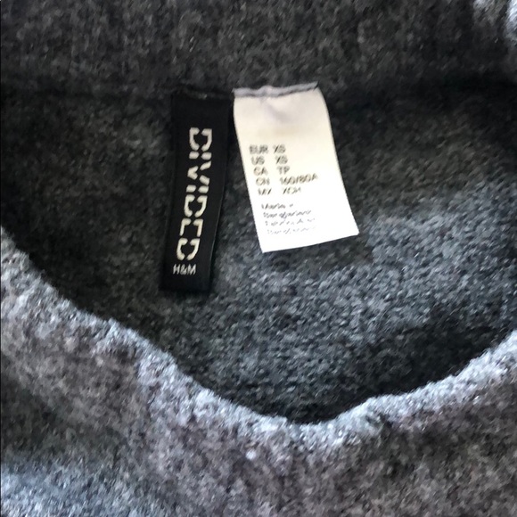 H&M Grey sweater - Picture 3 of 3